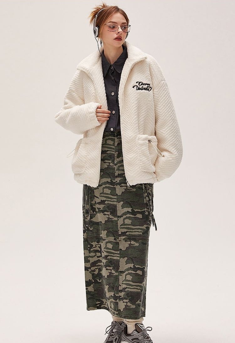 売り切れ必至  立体フェイクバックパックデザイン 2色展開 ボアジャケットE-12714