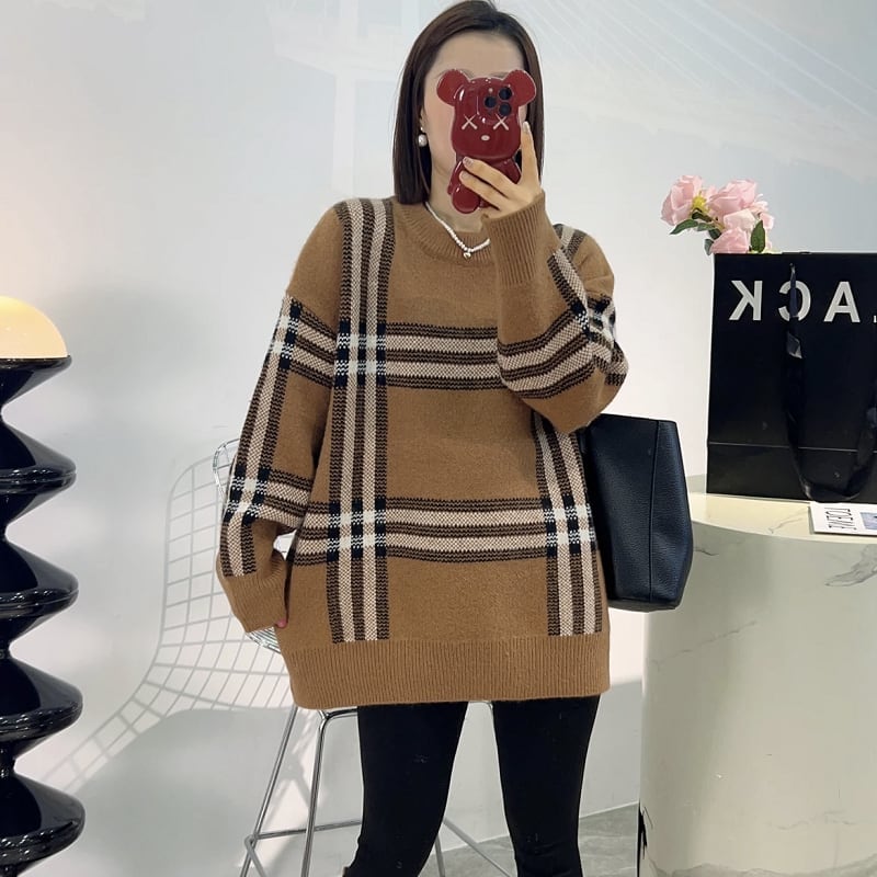 新作 着?せ厚手ゆったりニットセーター カーキ色トップスiEf-4597