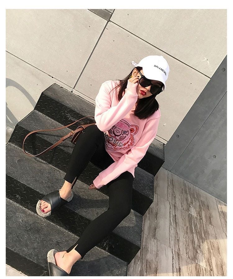 超人気商品トラ柄刺?ロゴスウェットトップス全3色E-4235