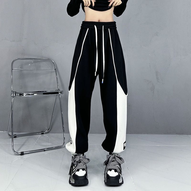 大人可愛い 個性的なデザイン スタイルアップ 2色 ジョガーパンツ E-10763