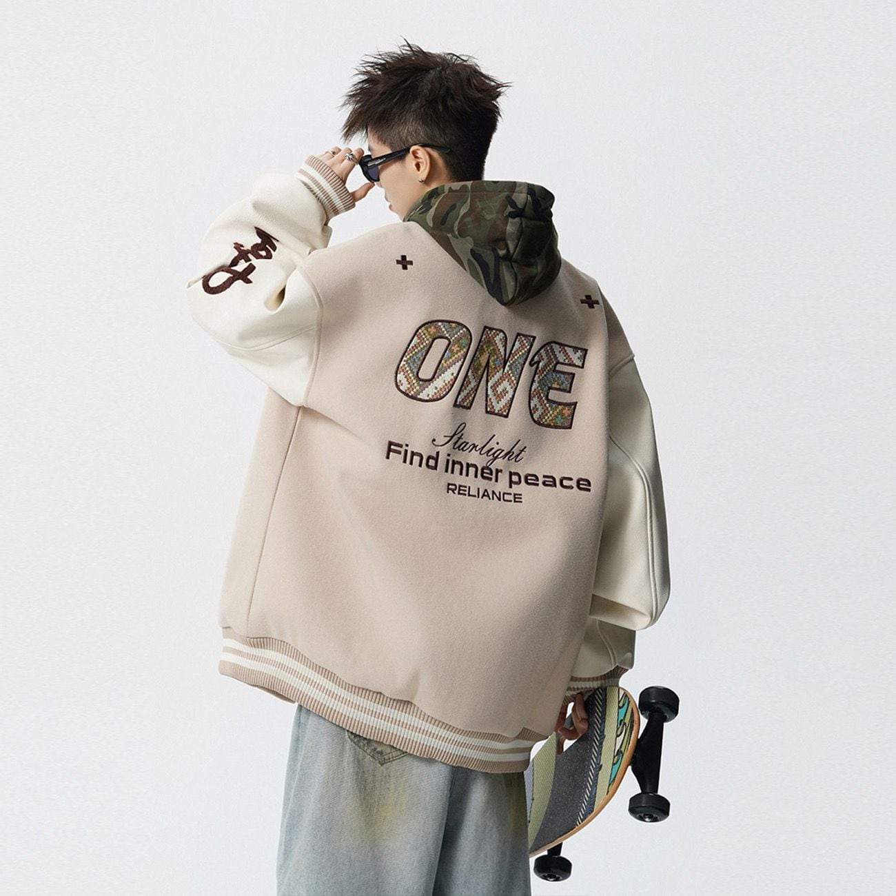 【中棉】人気爆発中 アメリカンレトロ 配色切り替え 刺繍ロゴ ユニセックス スタジャンE-12627