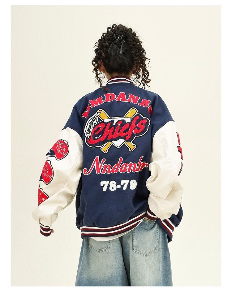 絶対欲しい 求めてたデザイン ファッション 刺繍 上質ダウンジャケット 男女兼用 E-9356