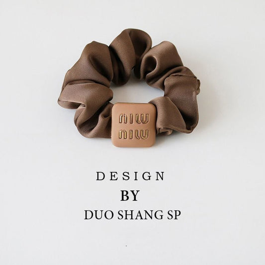 売り切れ必至 お値段以上 シュシュ 好感度満載 カチューシャ アクセサリーE-12425