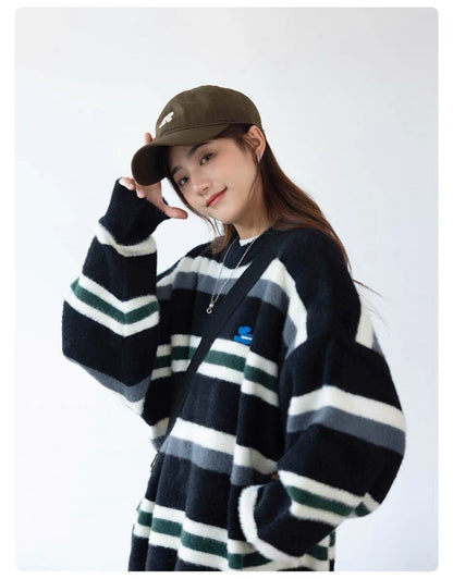 大活躍 カジュアル 柔らかくて優しい印象 ストライプ柄 2色選択ニットトップスE-9938