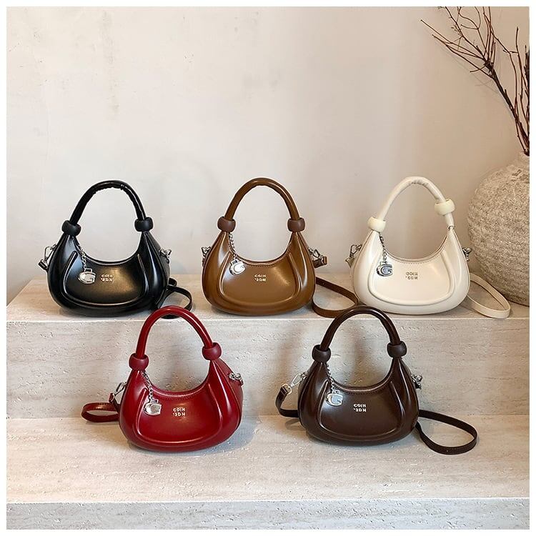 高級感 存在感のある オシャレ度満点 5色選択可 ショルダーバッグ メッセンジャーバッグE-10077