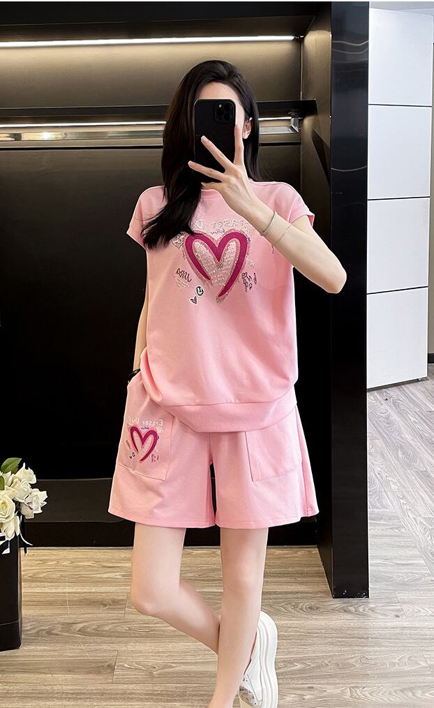 超人気 ホットダイヤモンド カジュアル プリント 半袖Tシャツ ショートパンツ セットアップ E-9215