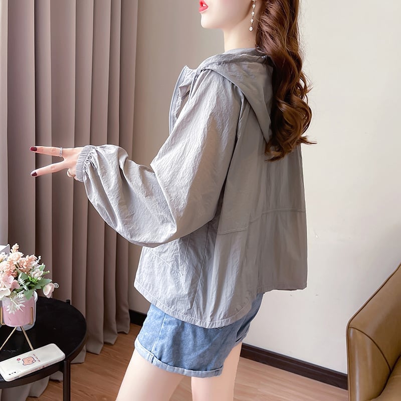 定番シンプル 簡潔 今季マストバイ カジュアル 日焼け対策 全2色 パーカー コートE-9110