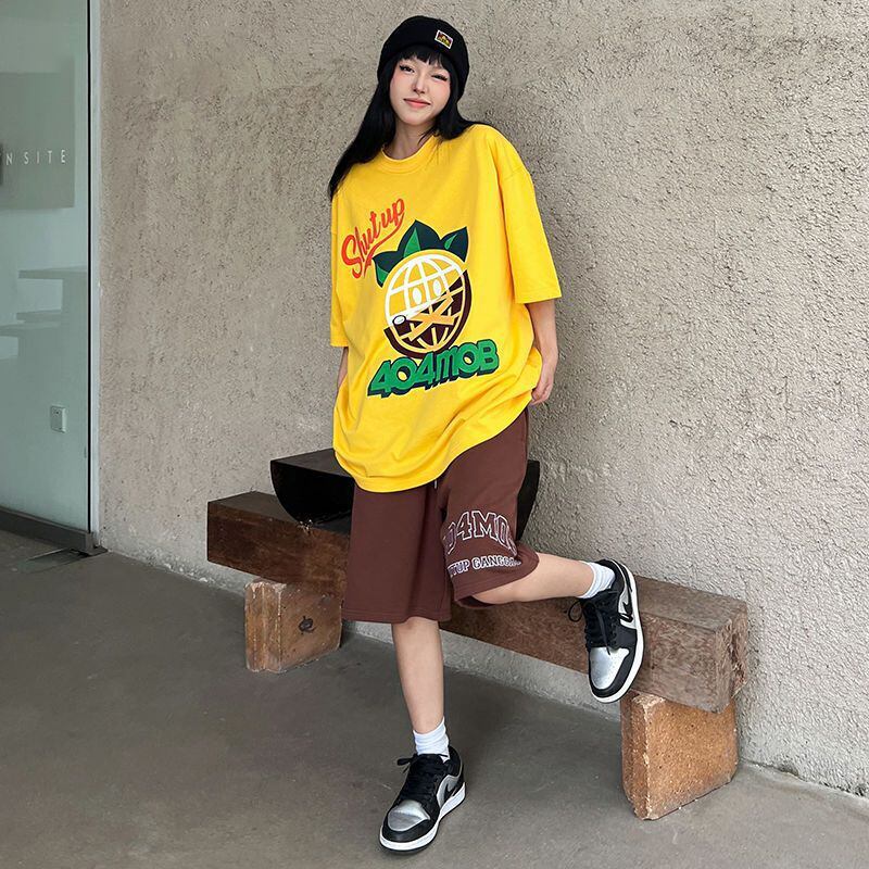 話題沸騰中 おしゃれ度高め 活躍する優秀アイテム プリント 半袖 Tシャツ E-9325