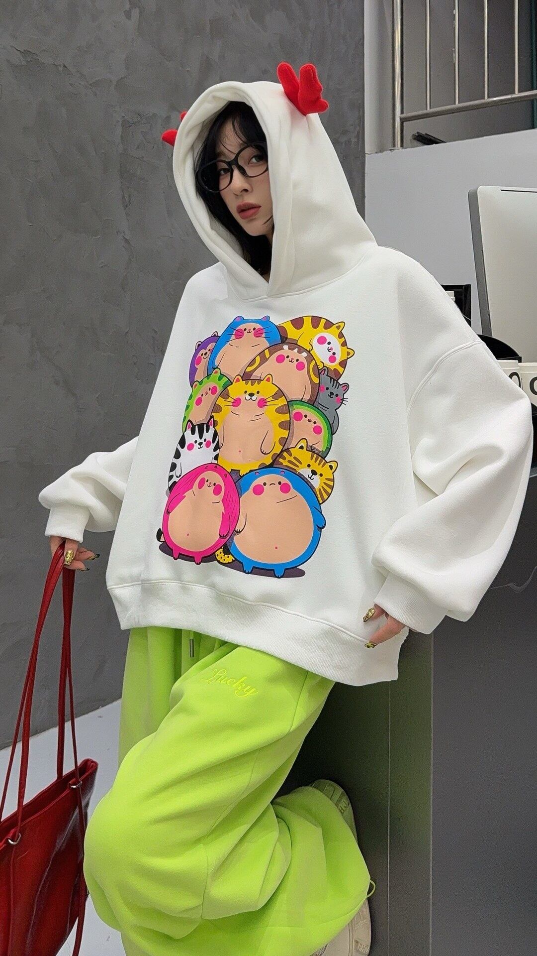 キュート  柔らかくて優しい印象  カジュアル   3色 スウェット  E-12204