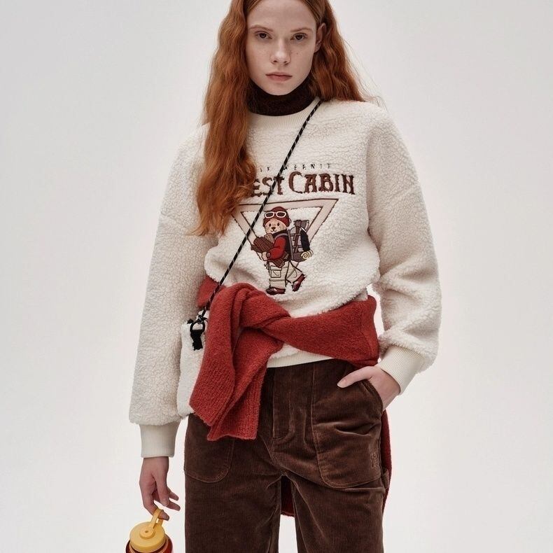 （バッグ付き）絶対流行 保温 スタイルアップ 防風 防寒 カジュアル ショルダーバッグ付き 3色選択 パーカーE-10523