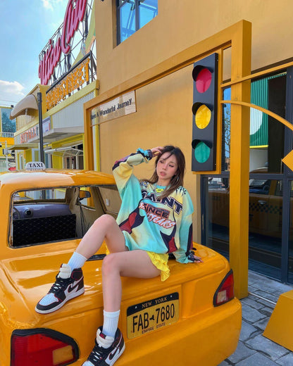 存在感抜群 個性的なデザイン トレンドアイテム カジュアル 全2色 パーカーE-9621