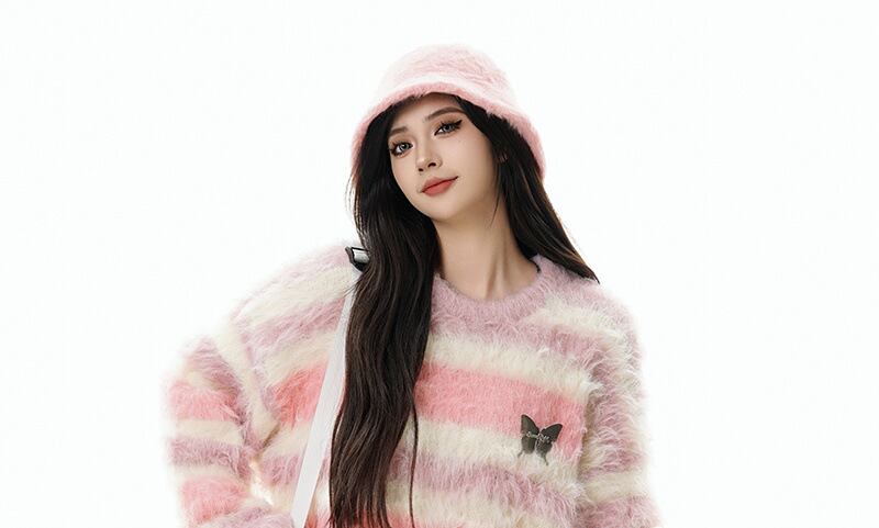 好感度100％ ニットセーター 個性的なデザイン E-10134