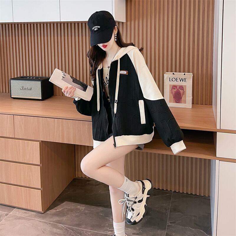 今季マストバイ トレンドアイテム 存在感抜群 アバンギャルド 切り替え 2色選択 パーカー トレーナー レディース フード付き カーディガン E-9551