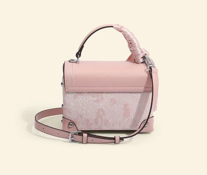 存在感のある ショルダーバッグ 2色選択可 メッセンジャーバッグE-10074