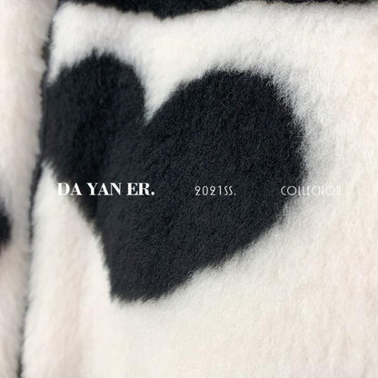 着心地も楽ちん！ スタイルアップ キュート  プラスベルベット フェイクファーコート E-12476