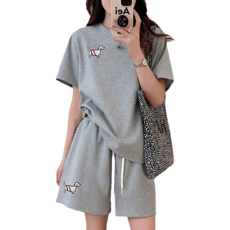 人気上昇中 着心地良い 真夏も快適 カジュアル 全5色 半袖 Tシャツ ショートパンツ セットアップ E-9216