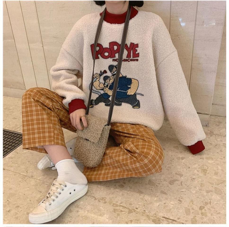 韓国系ふわふわグラフィックロゴボアスウェットトップス全2色E-4208