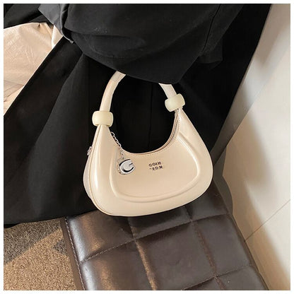 高級感 存在感のある オシャレ度満点 5色選択可 ショルダーバッグ メッセンジャーバッグE-10077