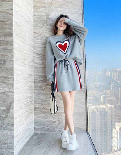 流行新作 カジュアル 目を奪われる トップスⅹミニスカートセットアップE-9156