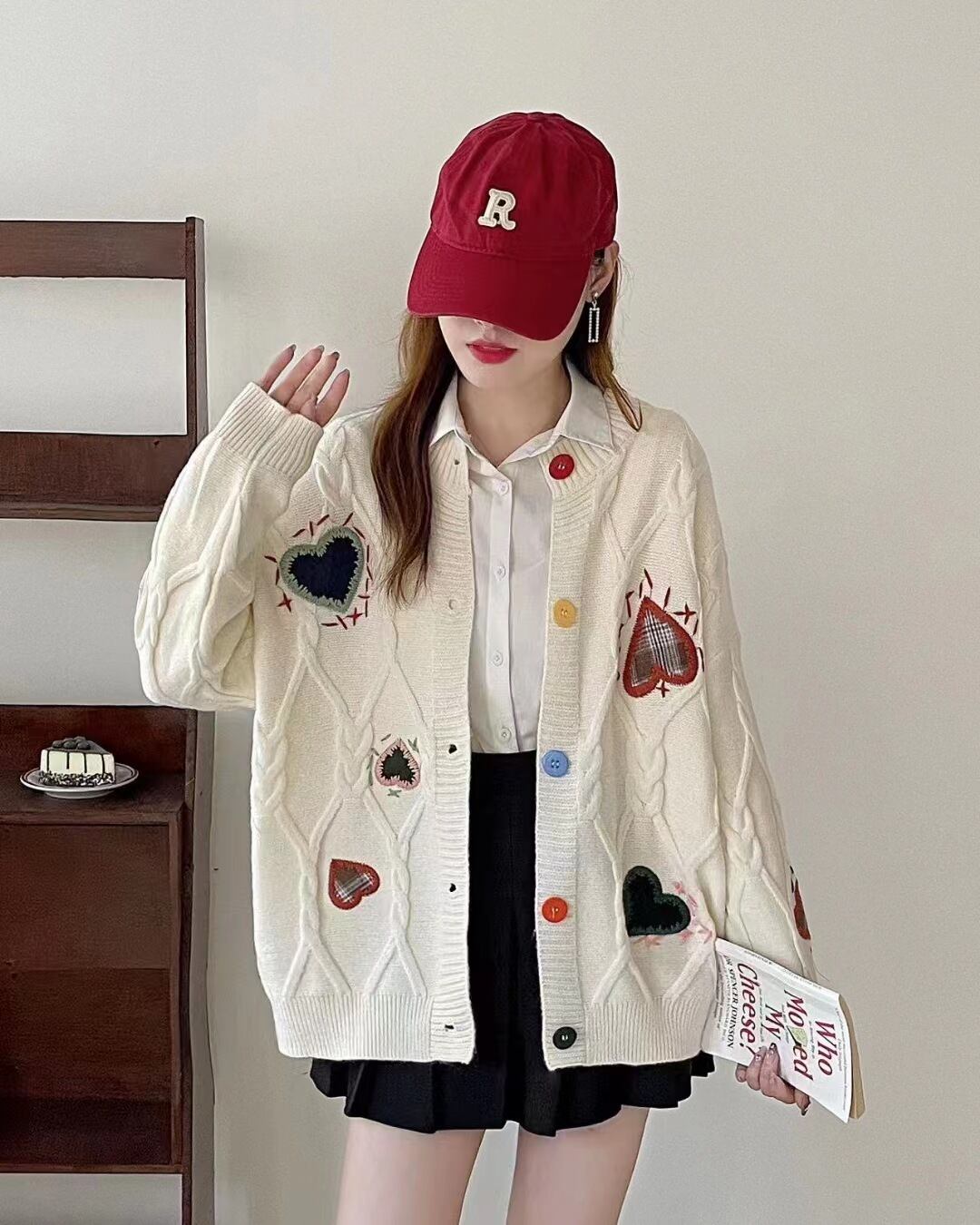 絶対欲しい 目を奪われる 流行新作 刺繍 2色選択 ニットトップスE-9738