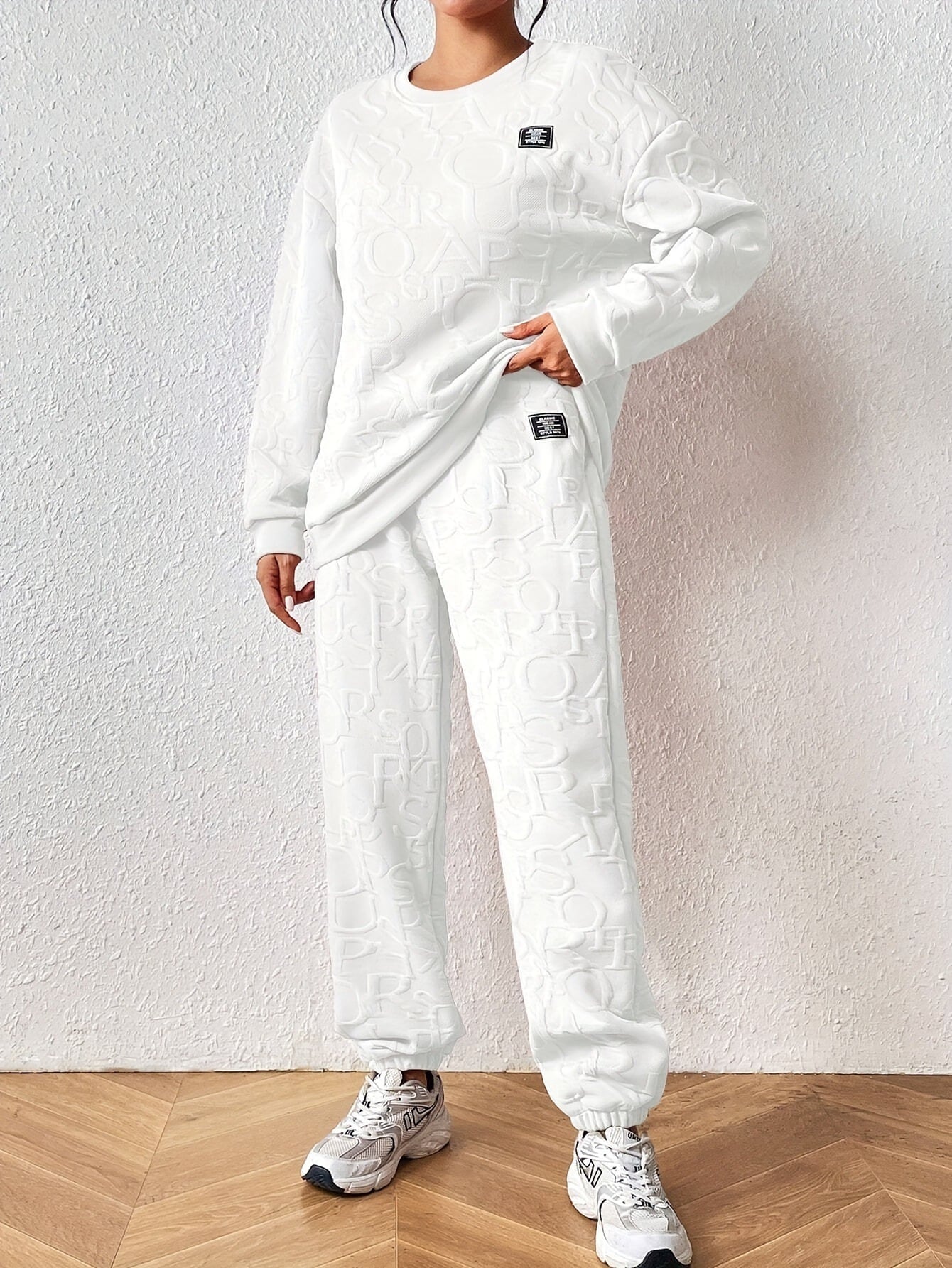 着回し力抜群 おしゃれ度高め デザイン性抜群 着心地良い 4色選択 トップス+パンツセット E-10483