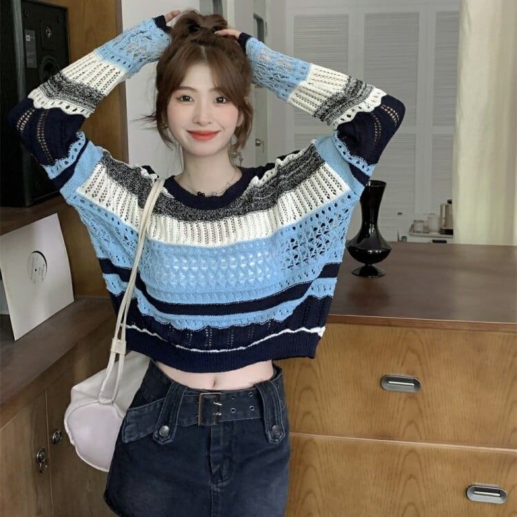 柔らかくて優しい印象 ストライプ柄 切り替え ニットトップスE-9142