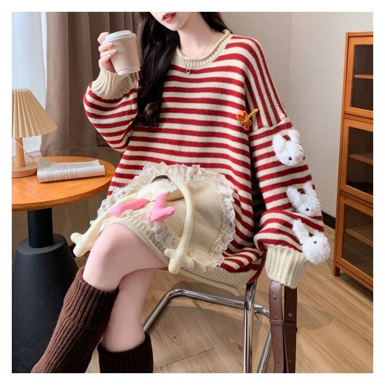 スタイルアップ効果抜群 ストライプ柄 個性的なデザイン 2色選択ニットトップスE-10585