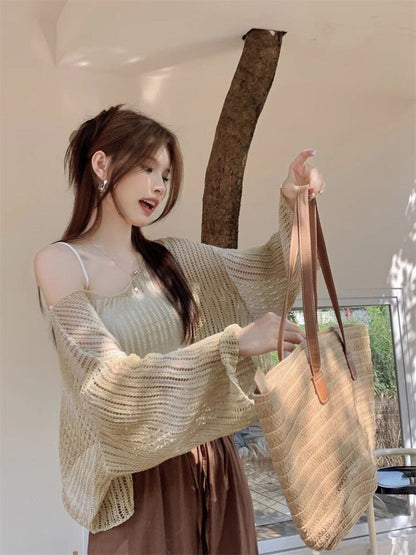 韓国風ファッション 透かし彫り 柔らかくて優しい印象 ニットトップスE-9153