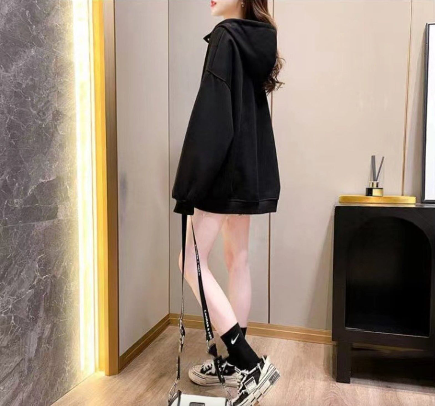 話題沸騰中  新作 パーカーE-3880