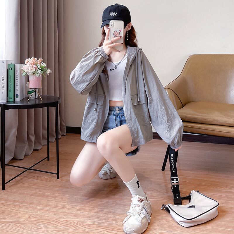 定番シンプル 簡潔 今季マストバイ カジュアル 日焼け対策 全2色 パーカー コートE-9110