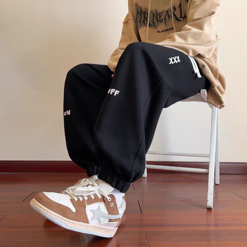 流行新作 肌触り抜群 目を奪われる カジュアル 3色選択 ジョガーパンツ E-9591