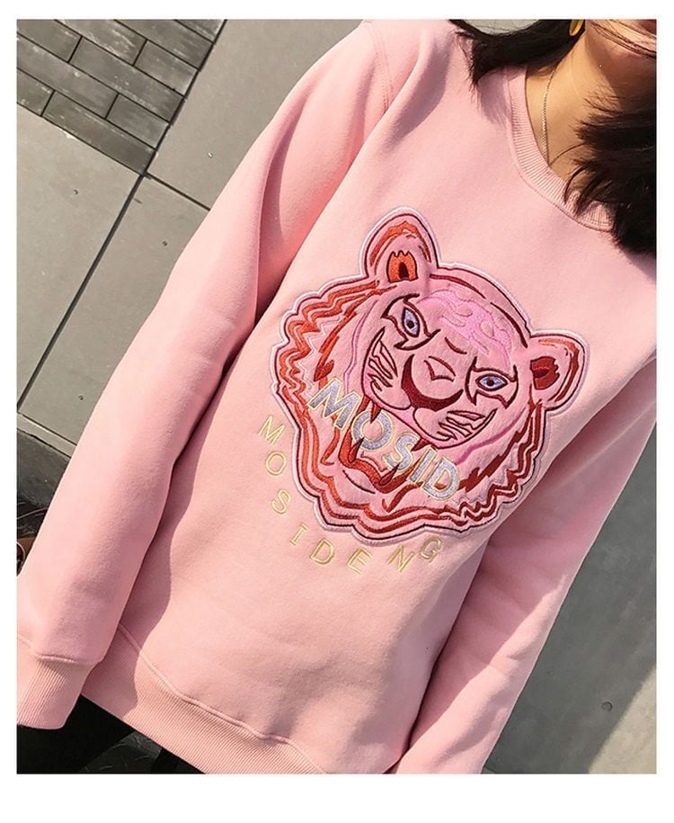 超人気商品トラ柄刺?ロゴスウェットトップス全3色E-4235