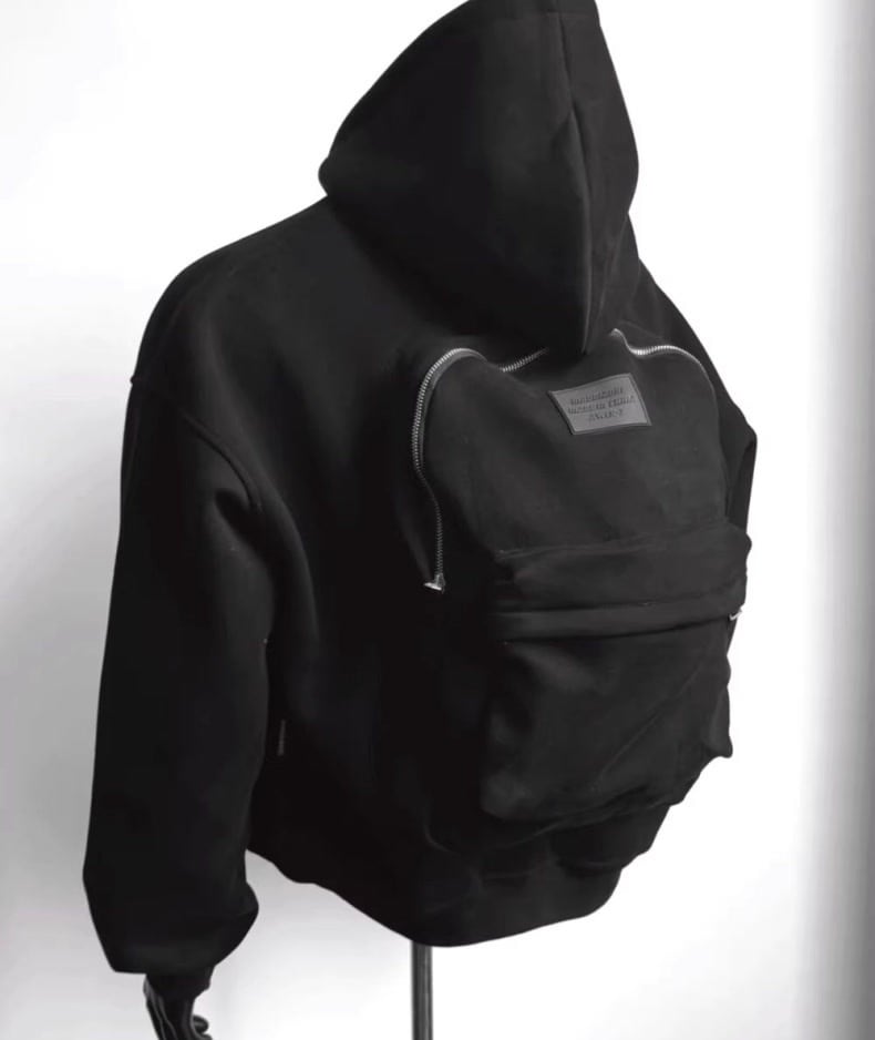 大注目 立体フェイクバックパックデザイン 2色展開 ユニセックス ジップパーカーE-12639