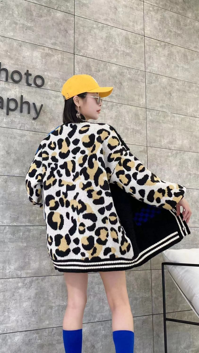 早い者勝ちスマイルマーク   ニットカーディガン五色ありE-4059