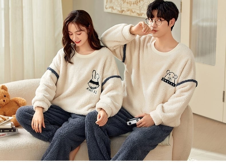 大活躍 3種選択 柔らかくて優しい印象 サンゴフリース カップル パジャマE-10005