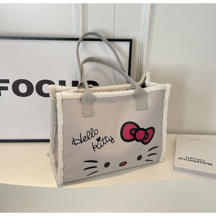 売れ筋 オシャレ 都市ファッショ デザイン 高見えデザイン 4色選択可 ショルダーバッグ メッセンジャーバッグE-10366