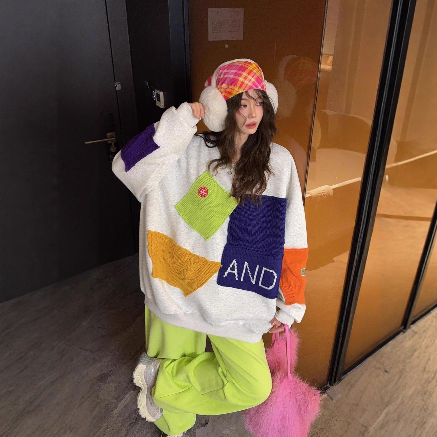 美人度アップ  キュート  柔らかくて優しい印象  カジュアル   3色 スウェット  E-12213