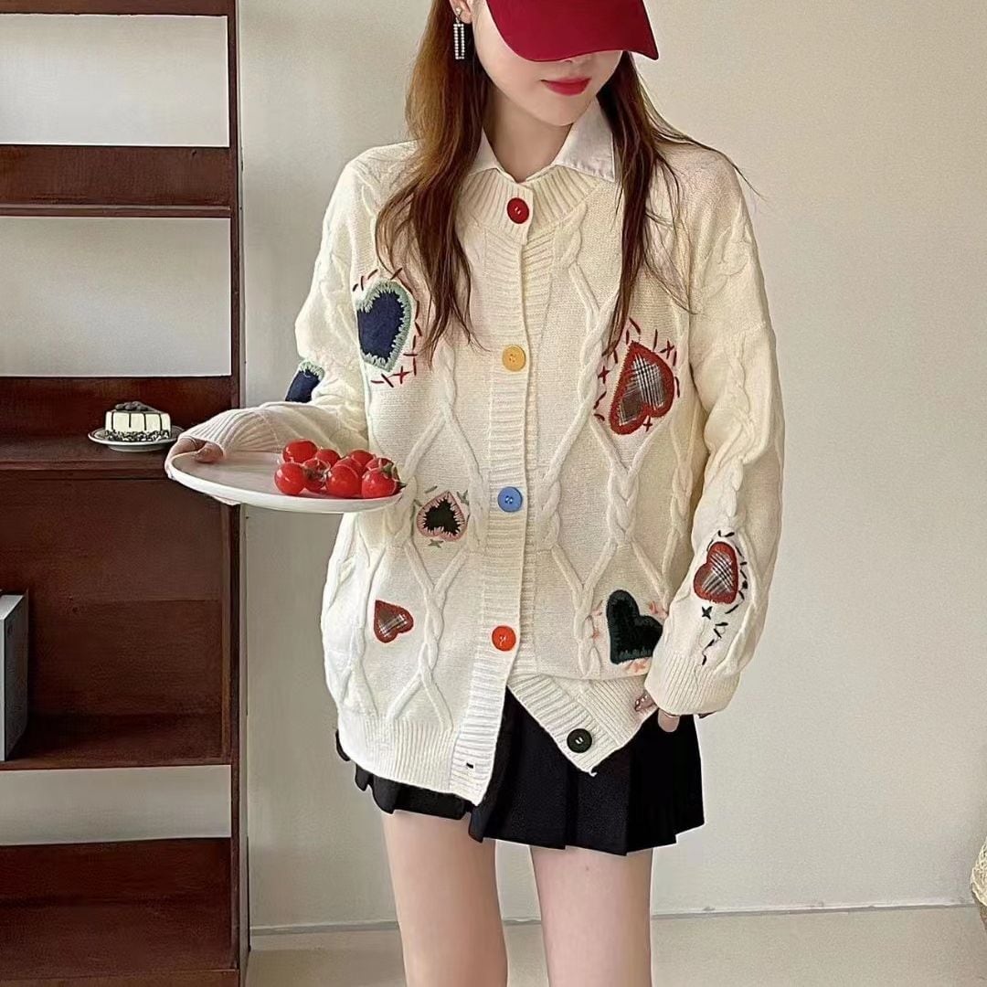 絶対欲しい 目を奪われる 流行新作 刺繍 2色選択 ニットトップスE-9738