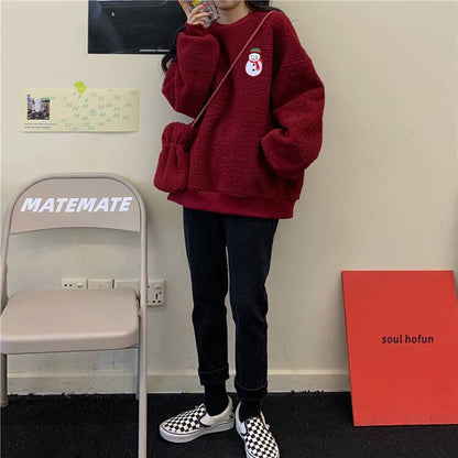 美人度アップ   ふわふわグラフィックロゴボアスウェットトップス全2色E-10116