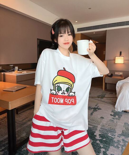 夏に嬉しい機能付き パジャマ 真夏も快適 全2色 半袖トップスⅹショートパンツセットE-9183