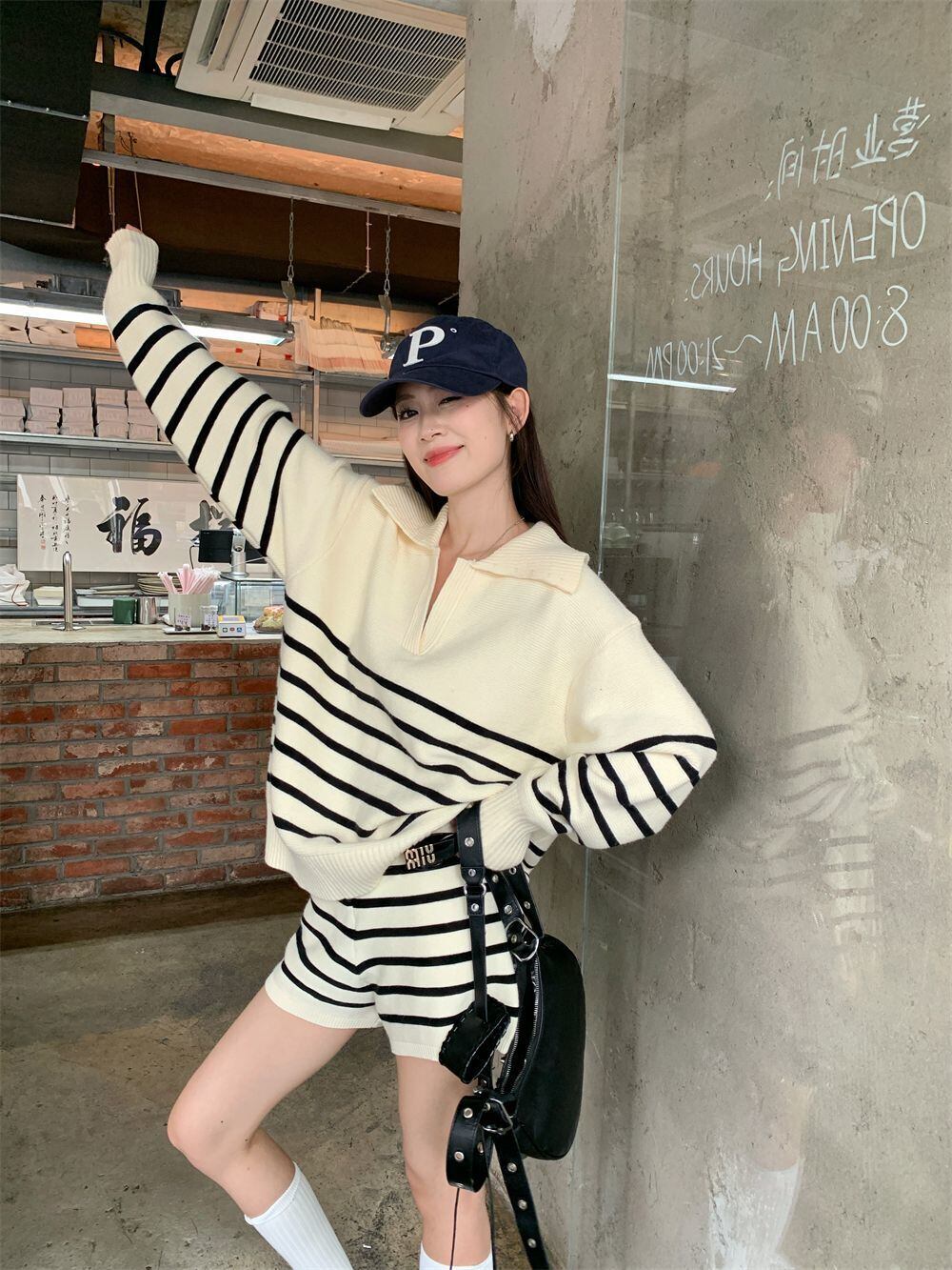 目を奪われる 切り替え スタイルアップ ジャケット＋ショートパンツ セットアップE-10916