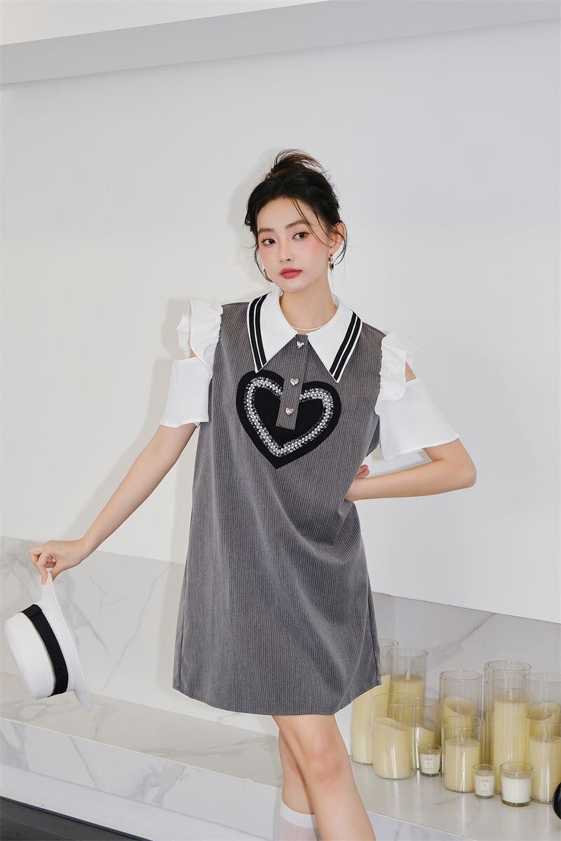 話題沸騰中 知的 美人度アップ ファッション 切り替え ワンピースE-8890