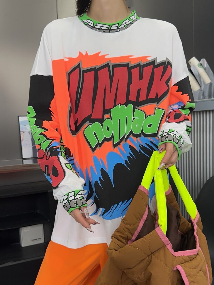 着回し力抜群 アバンギャルド 個性的なデザイン プリント全2色 TシャツE-9225