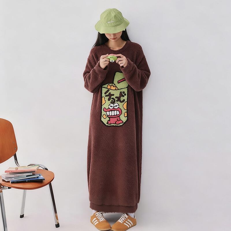 主役級 柔らかな肌触りで着心地も楽ちん！コーラルベルベットパジャマ女性冬プラスベルベットと厚みのある パジャマE-12915