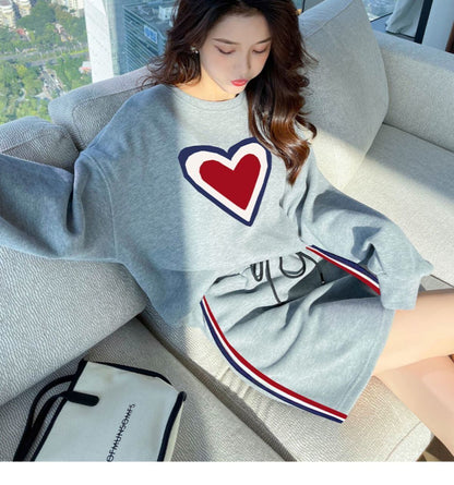 流行新作 カジュアル 目を奪われる トップスⅹミニスカートセットアップE-9156