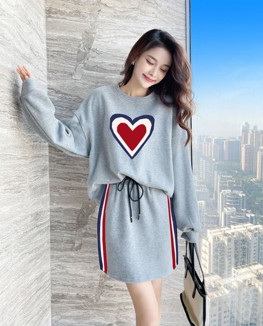 流行新作 カジュアル 目を奪われる トップスⅹミニスカートセットアップE-9156