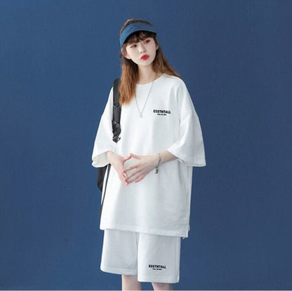 【半額セール】早い者勝ち  男女兼用 半袖Ｔシャツⅹパンツセット全4色E-6549