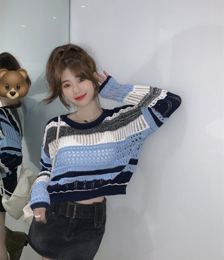 柔らかくて優しい印象 ストライプ柄 切り替え ニットトップスE-9142