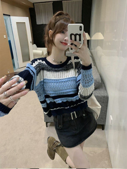 柔らかくて優しい印象 ストライプ柄 切り替え ニットトップスE-9142