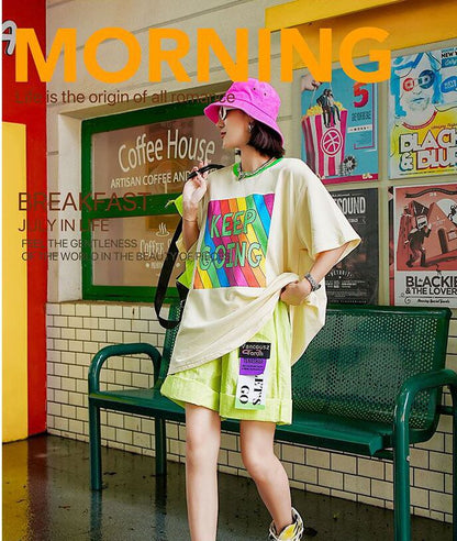 話題沸騰中 都市ファッショ オシャレ デザイン  ゆったり プリント 半袖TシャツiEf-9171